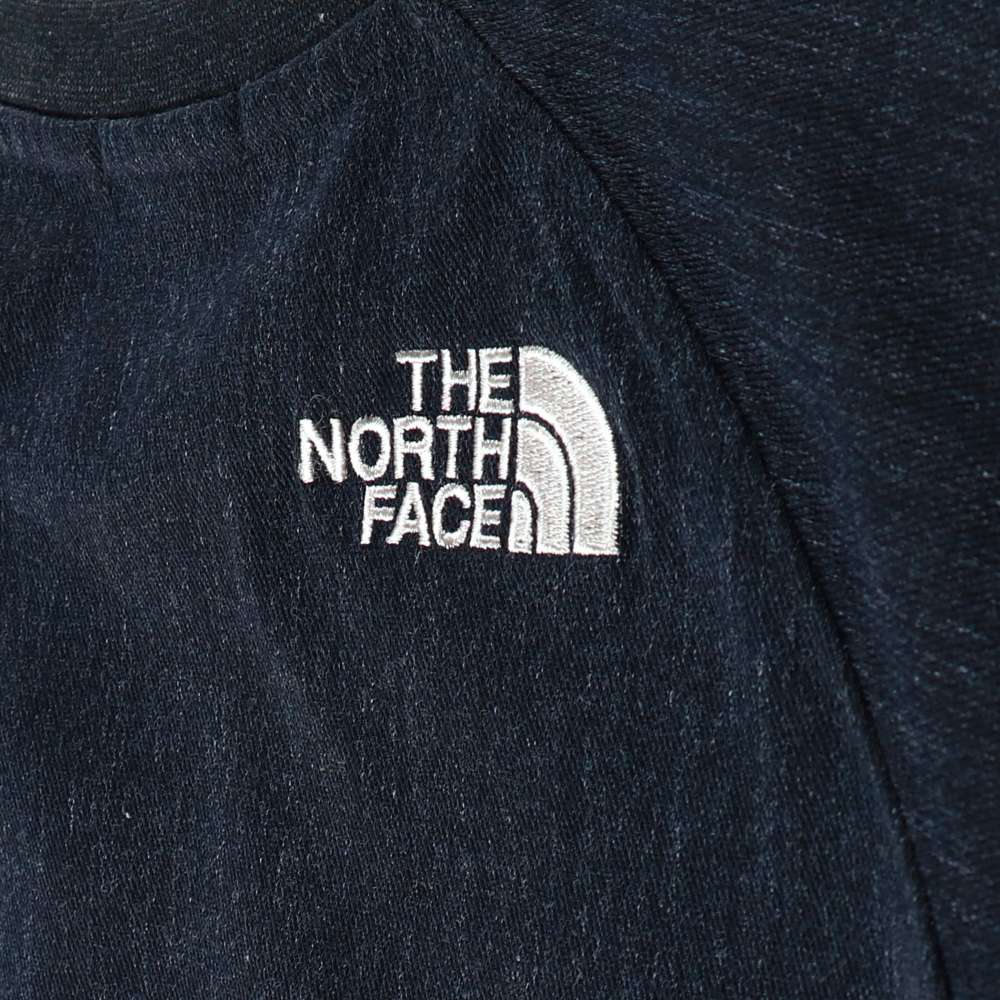 ネイビーブルー