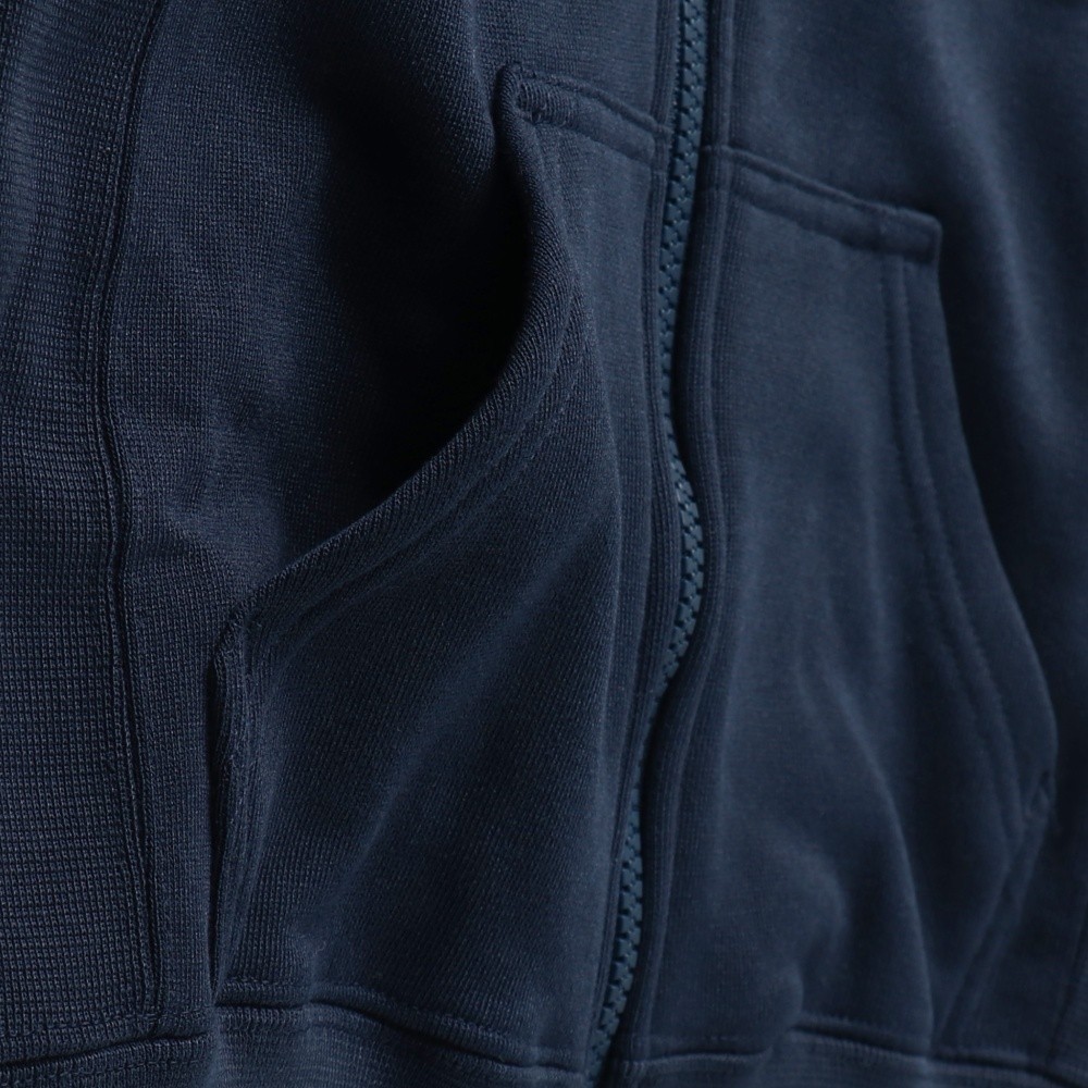 ネイビーブルー