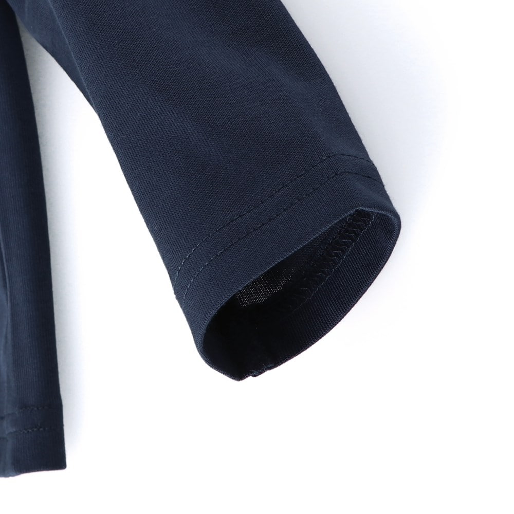 ネイビーブルー