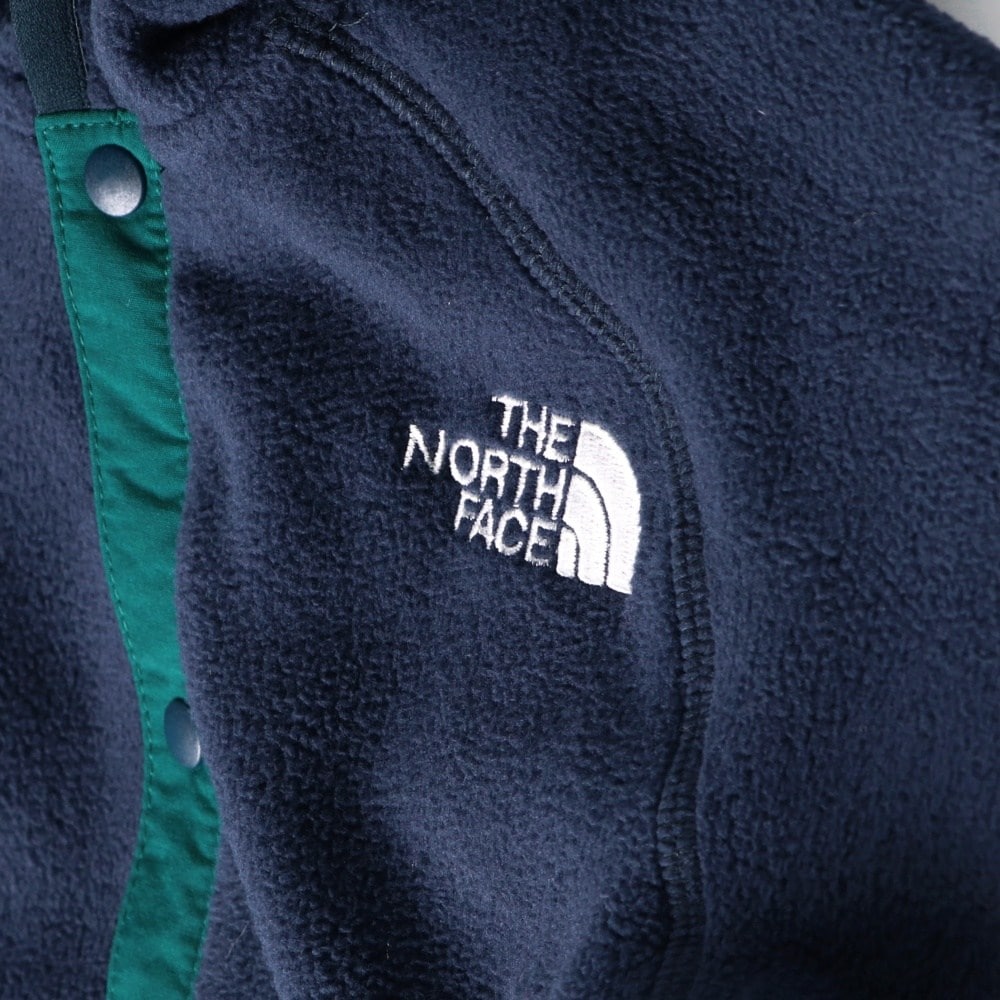 ネイビーブルー