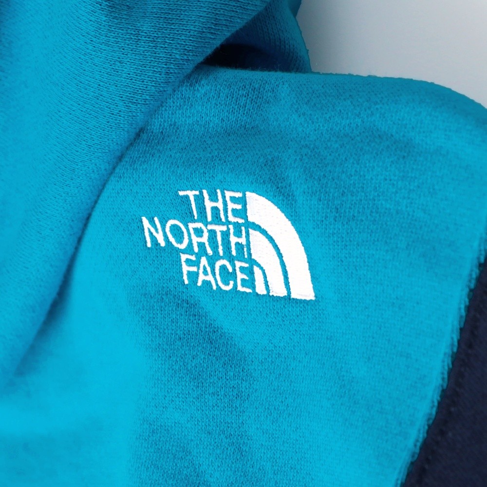 ネイビーブルー