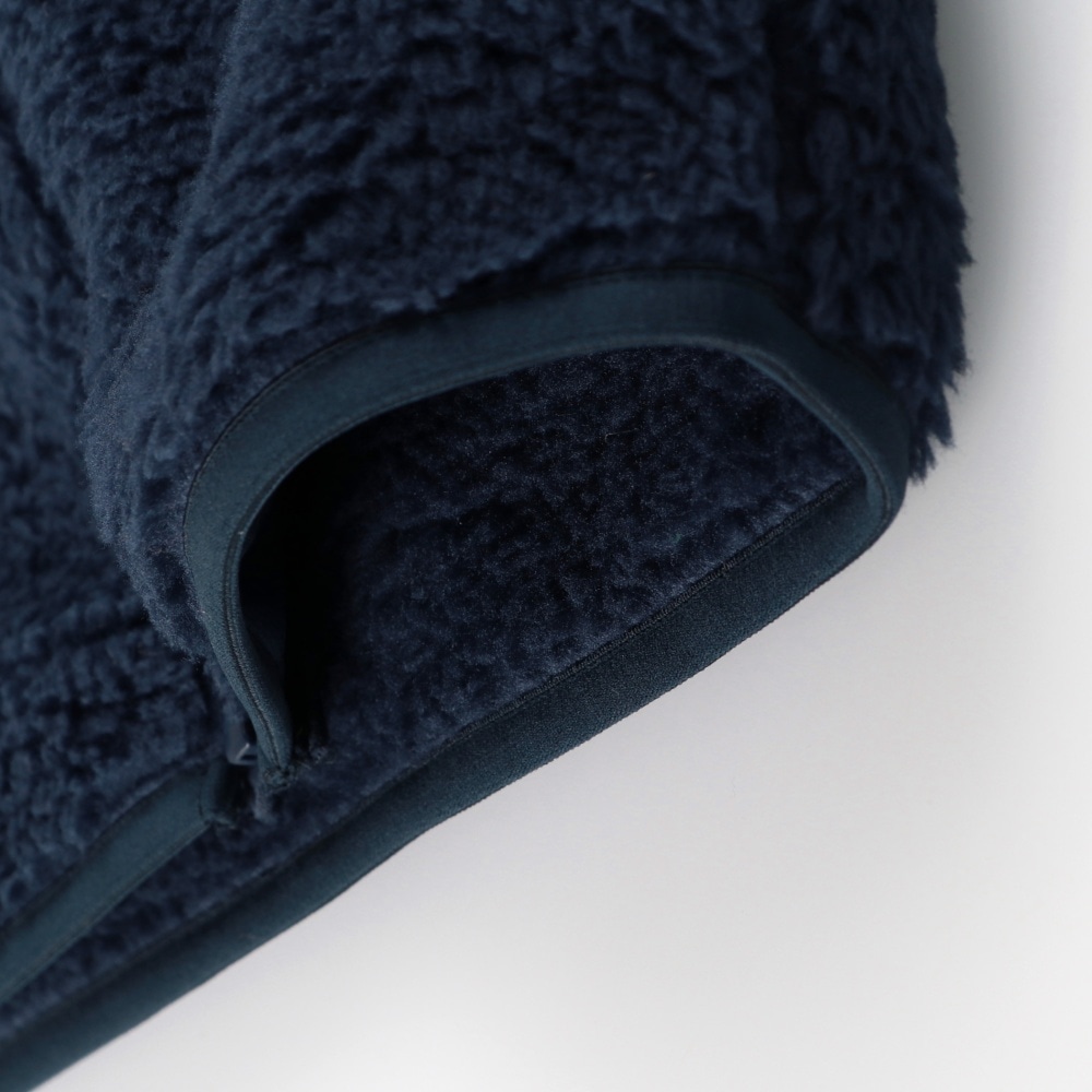 ネイビーブルー