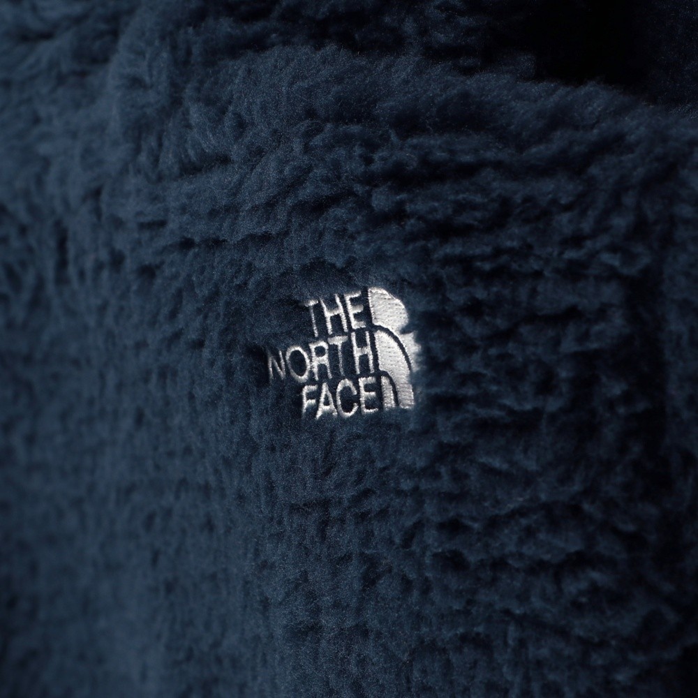 ネイビーブルー