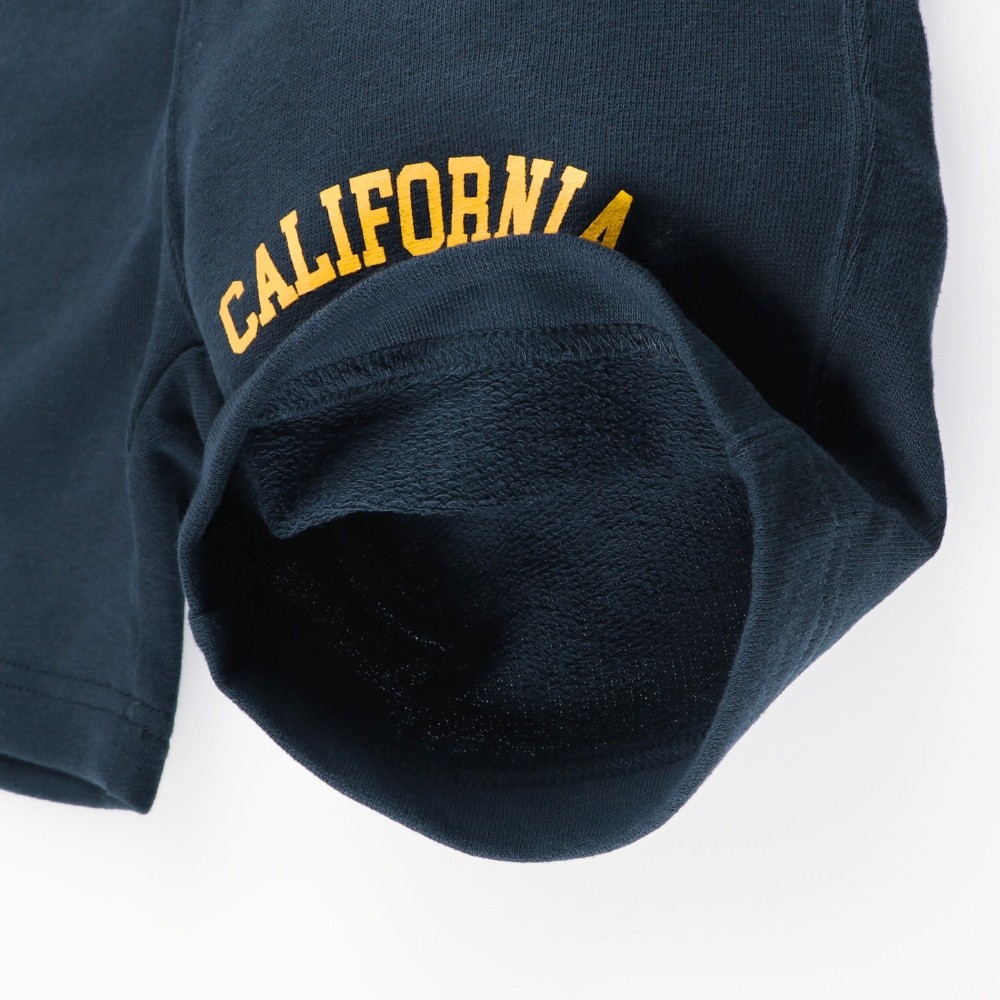 ネイビーブルー