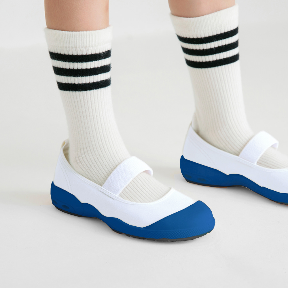 ネイビーブルー