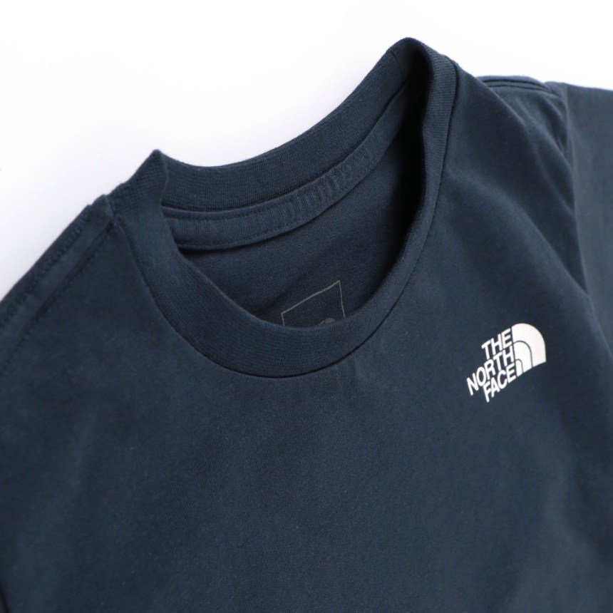 ネイビーブルー