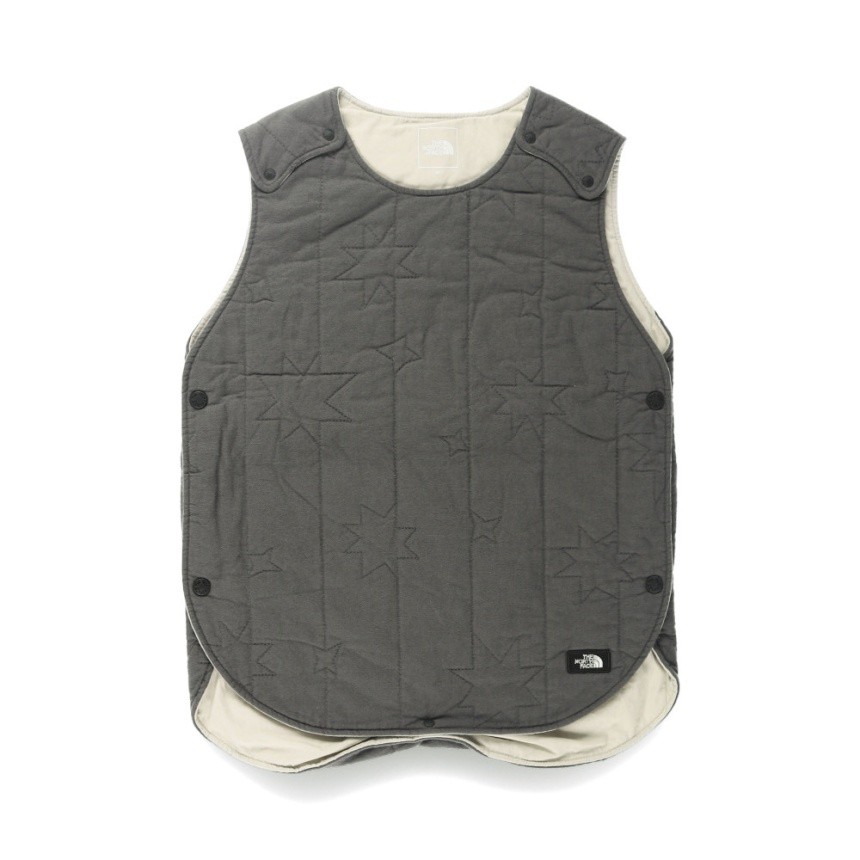 チャコールグレー