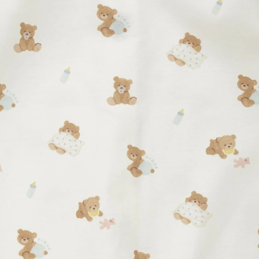 オフホワイト
