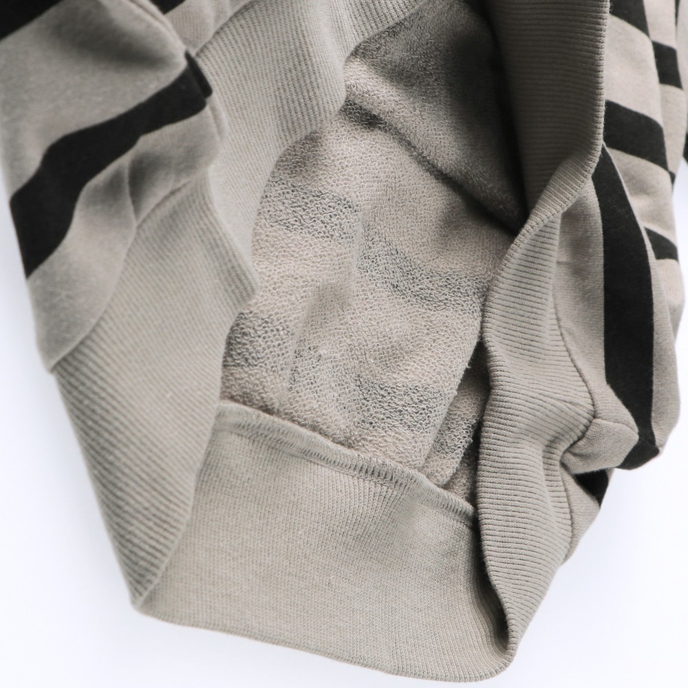 93:グレーボーダー