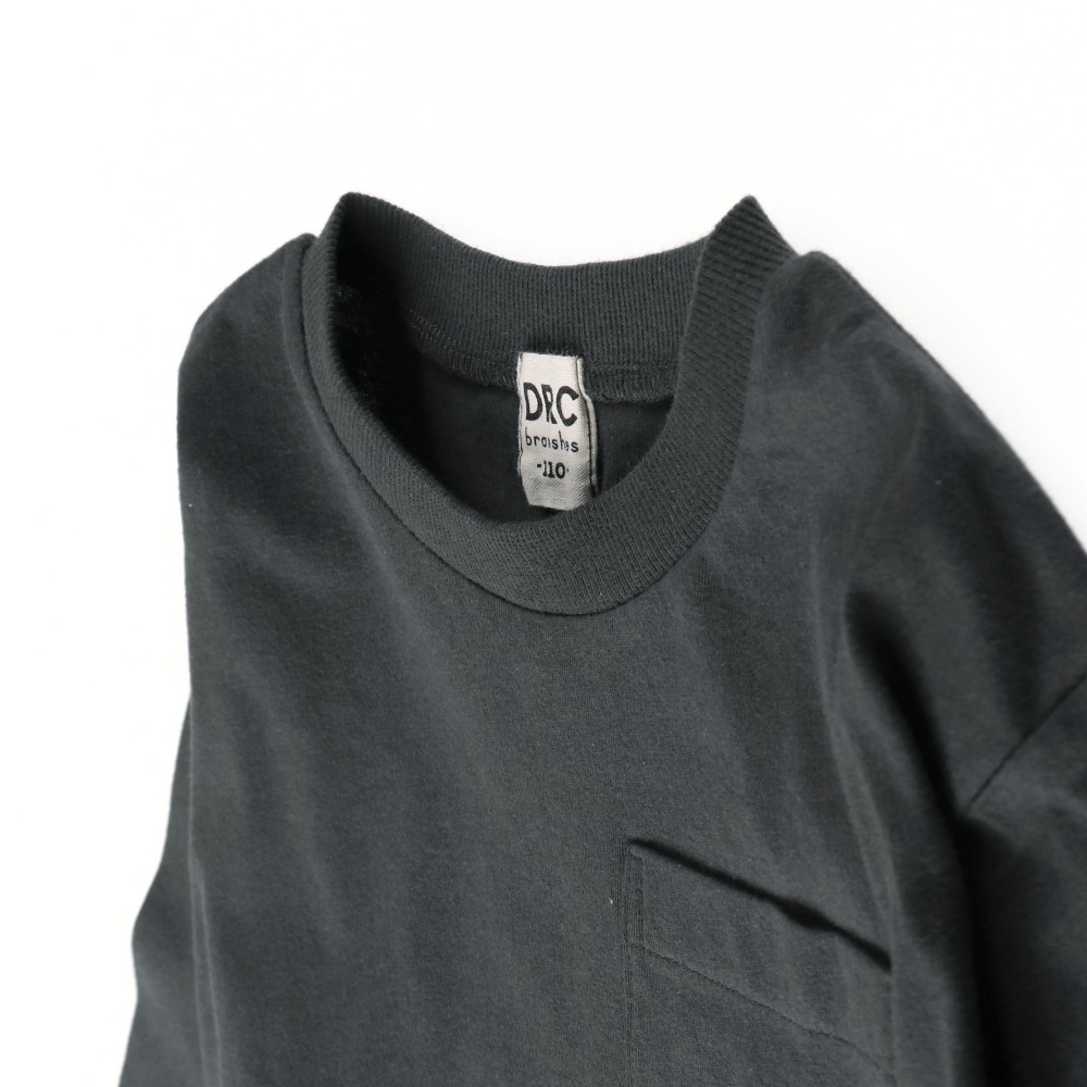 チャコールグレー