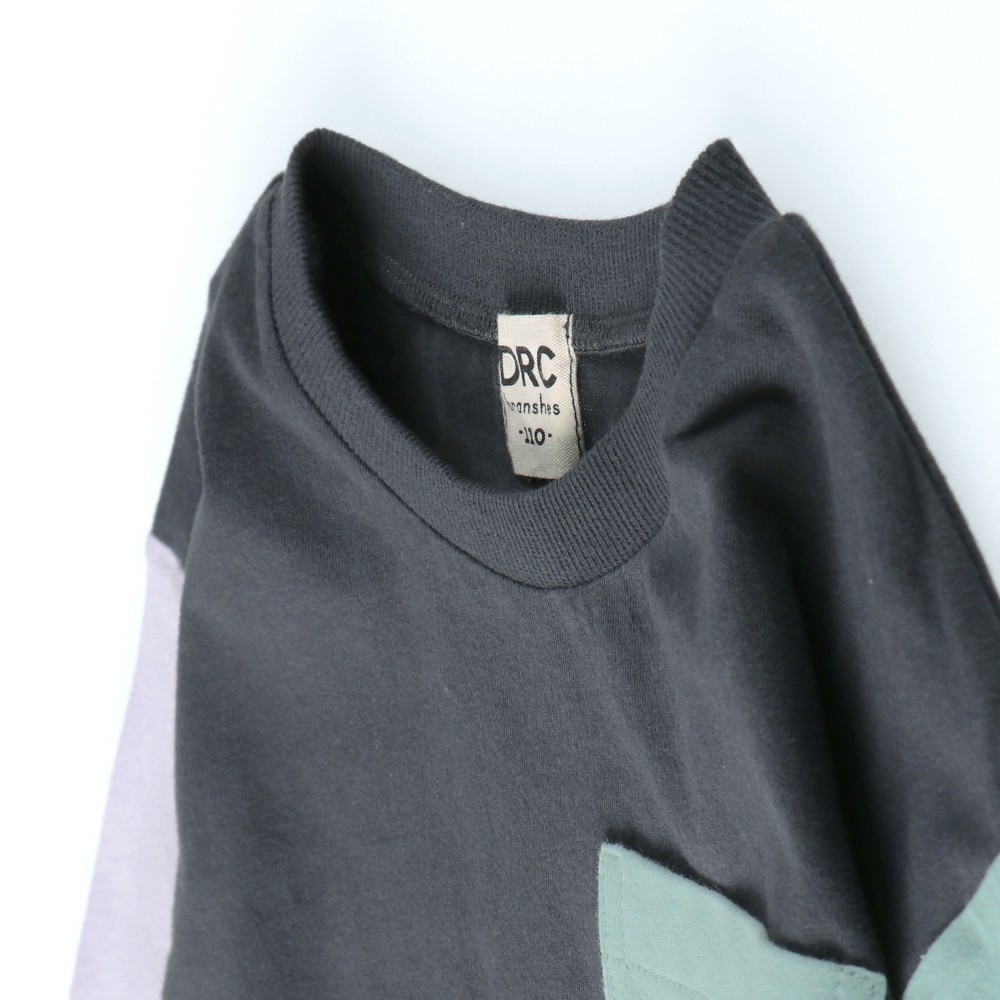 94:チャコールグレー