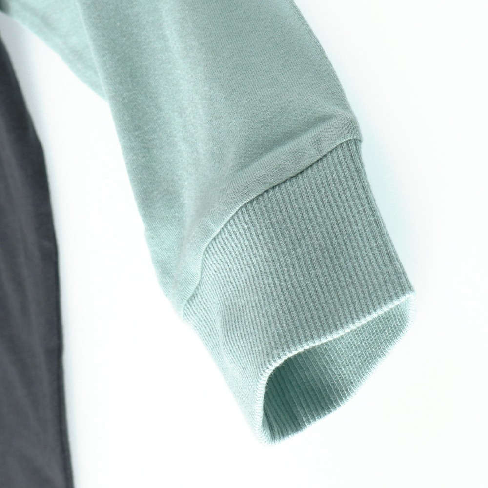 94:チャコールグレー