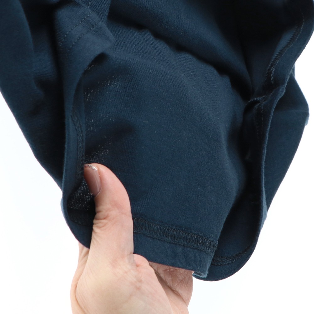 ネイビーブルー