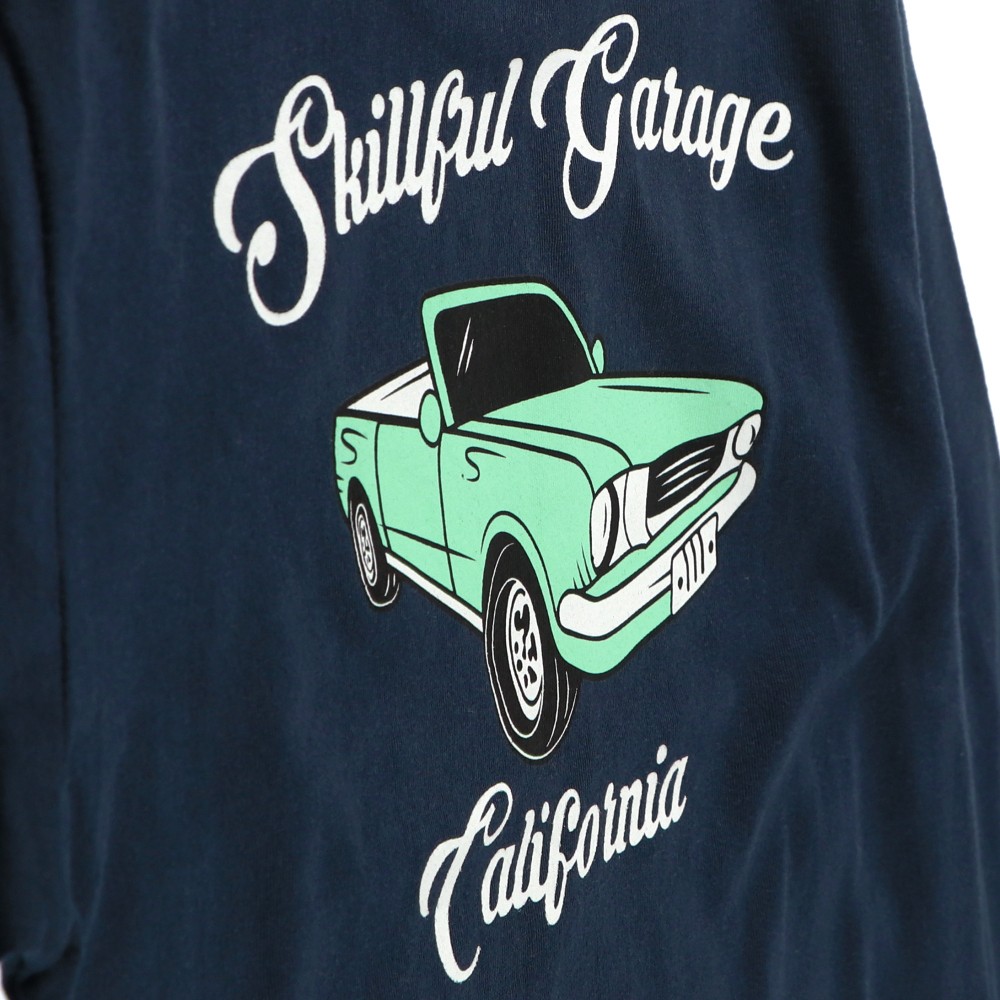 ネイビーブルー