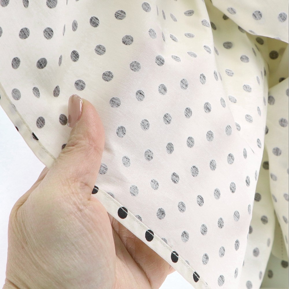 ライトグリーン