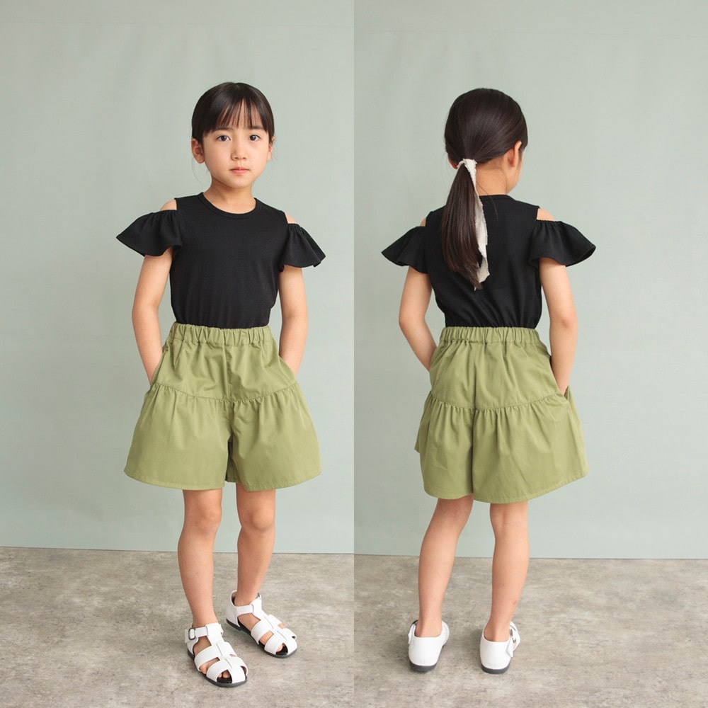 カーキグリーン