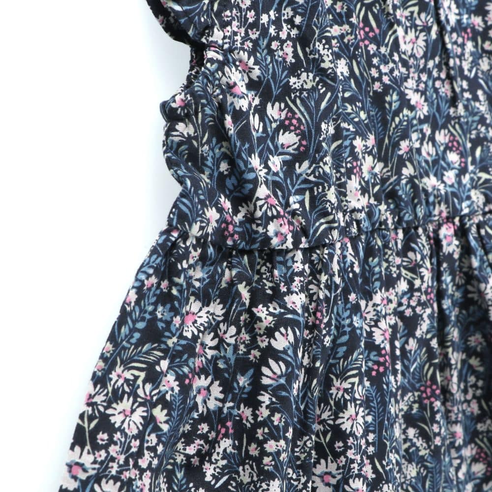 ネイビーブルー