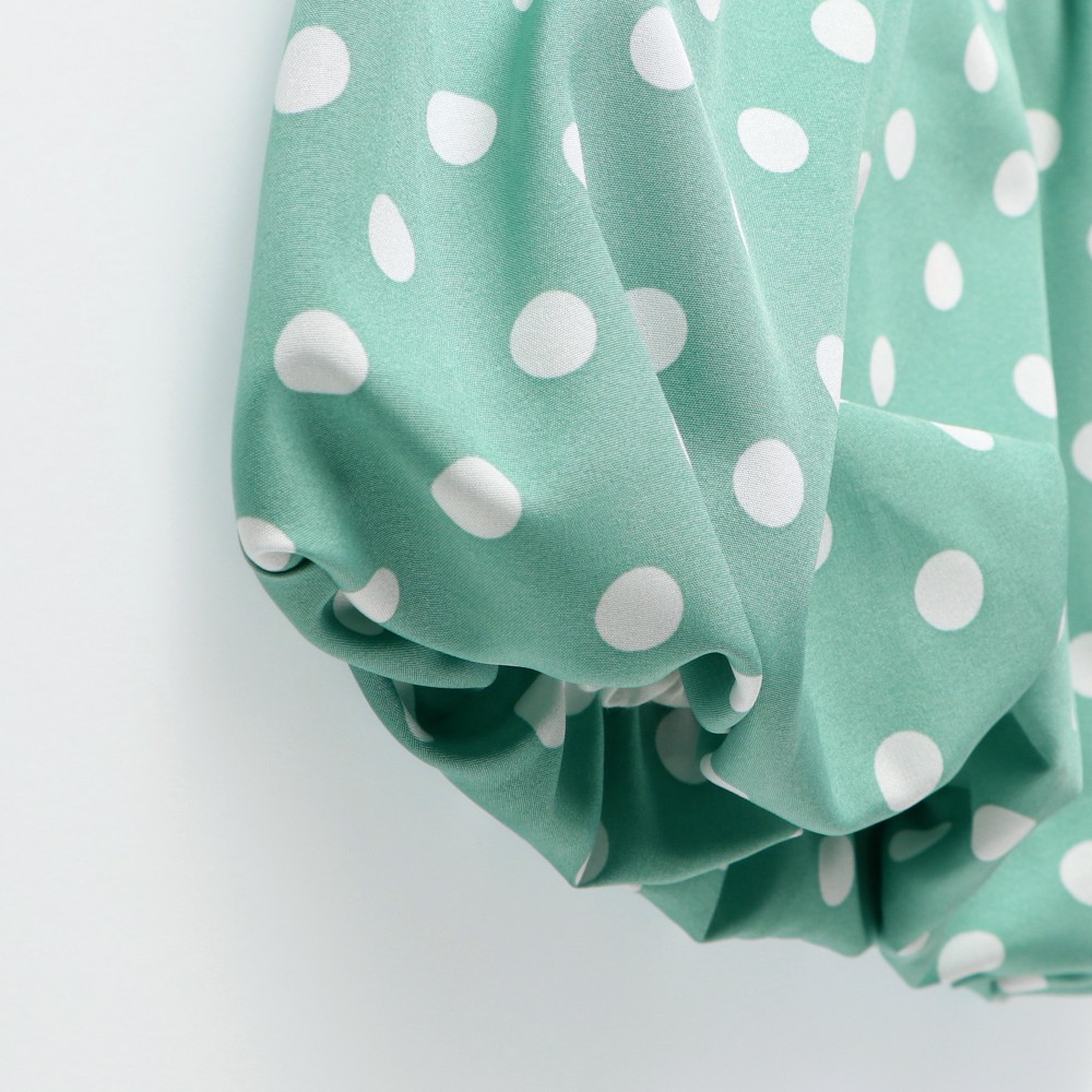 04:アイボリー＆水玉