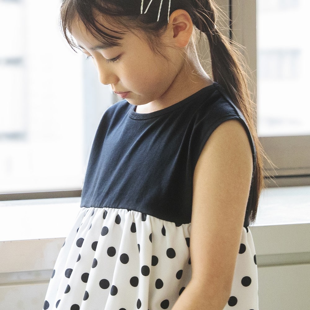 85:ブラック＆水玉