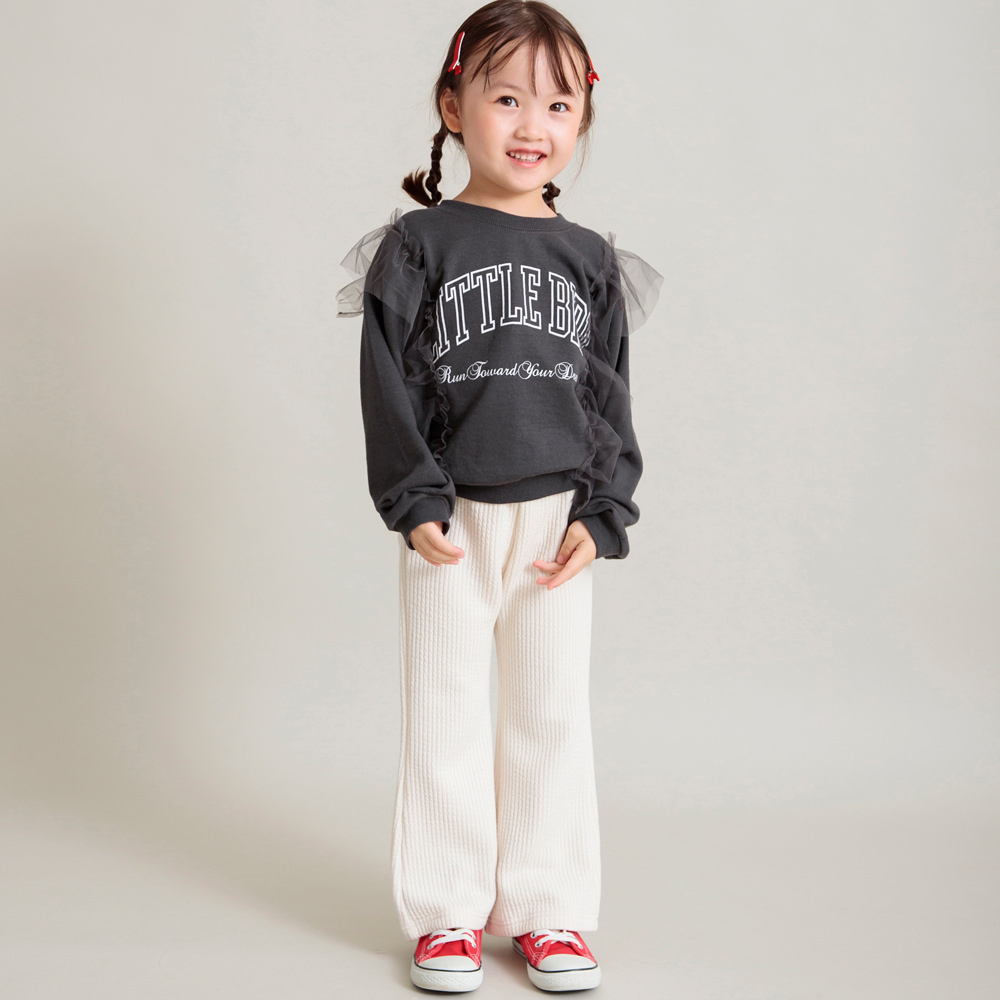 チャコールグレー