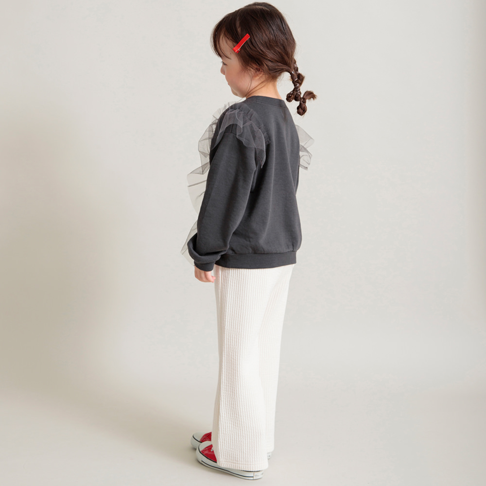 チャコールグレー