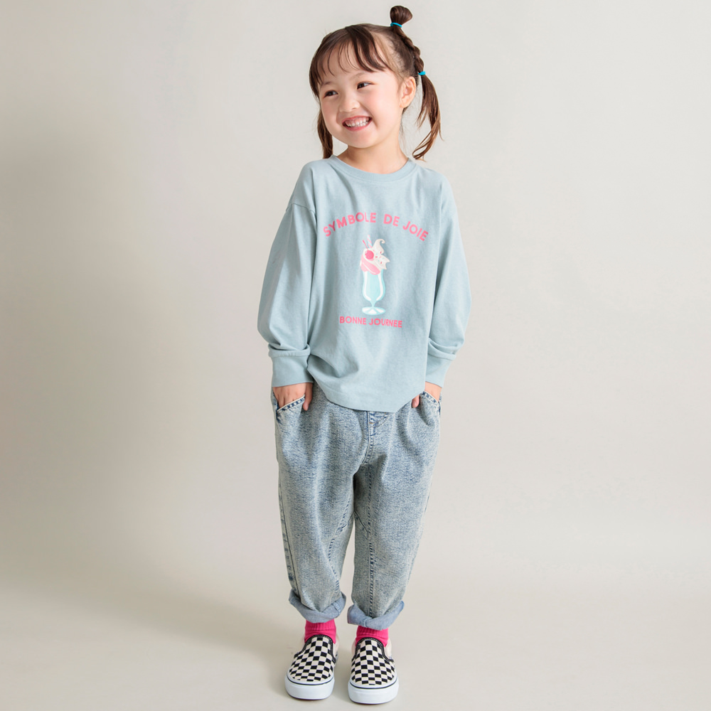 ライトグリーン