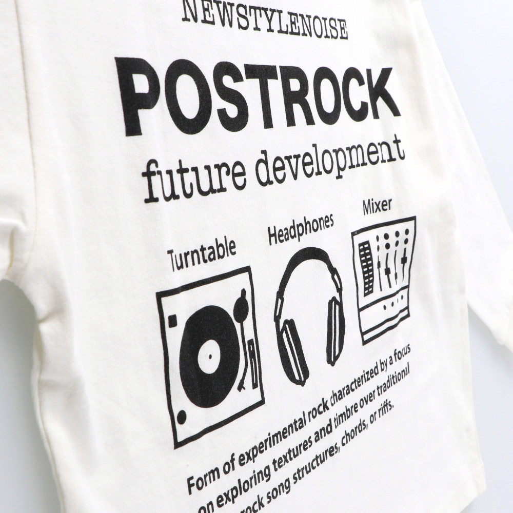 03:バックロゴ_オフホワイト