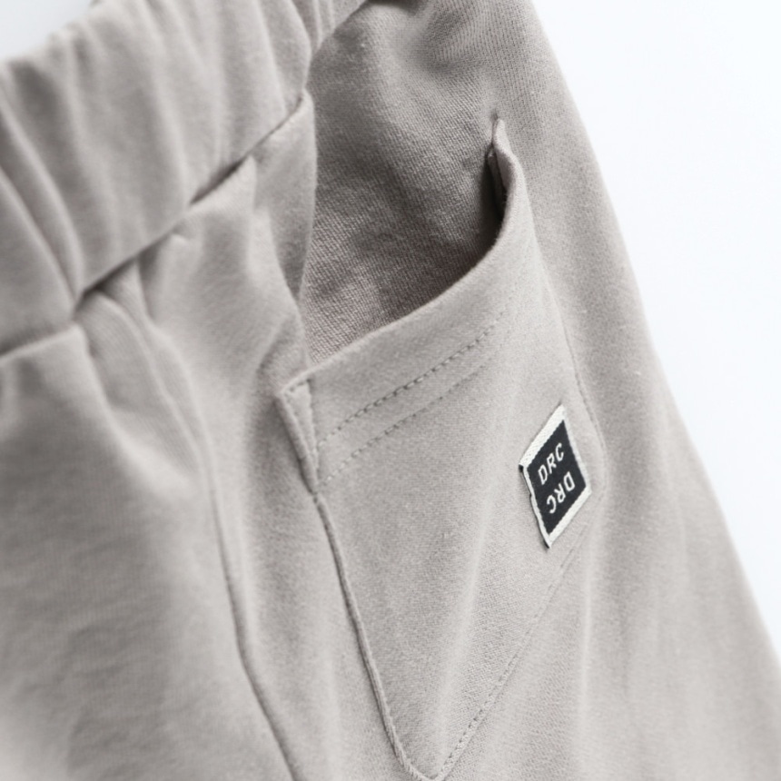 64_ライトグレー