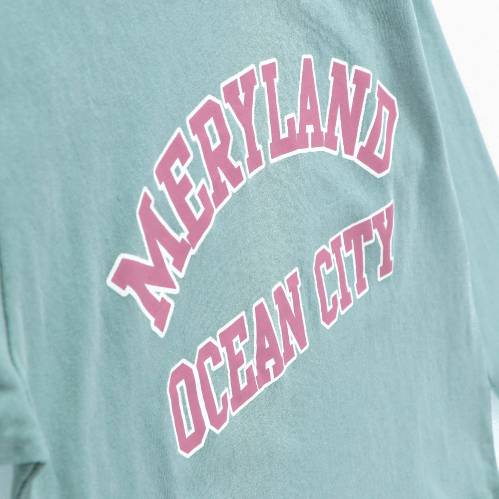 ライトグリーン