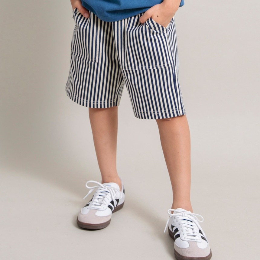 22:ネイビーブルー