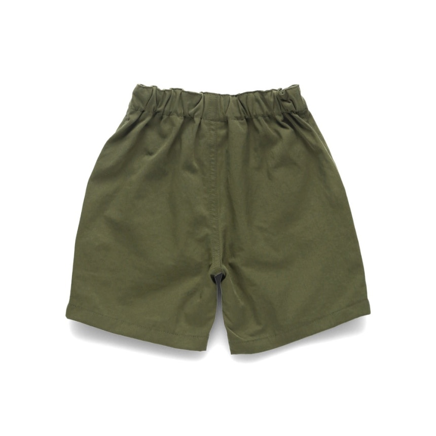 カーキグリーン