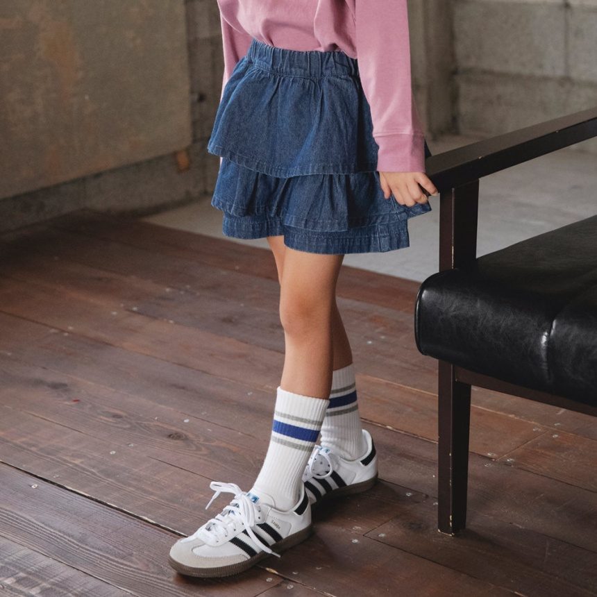 ネイビーブルー