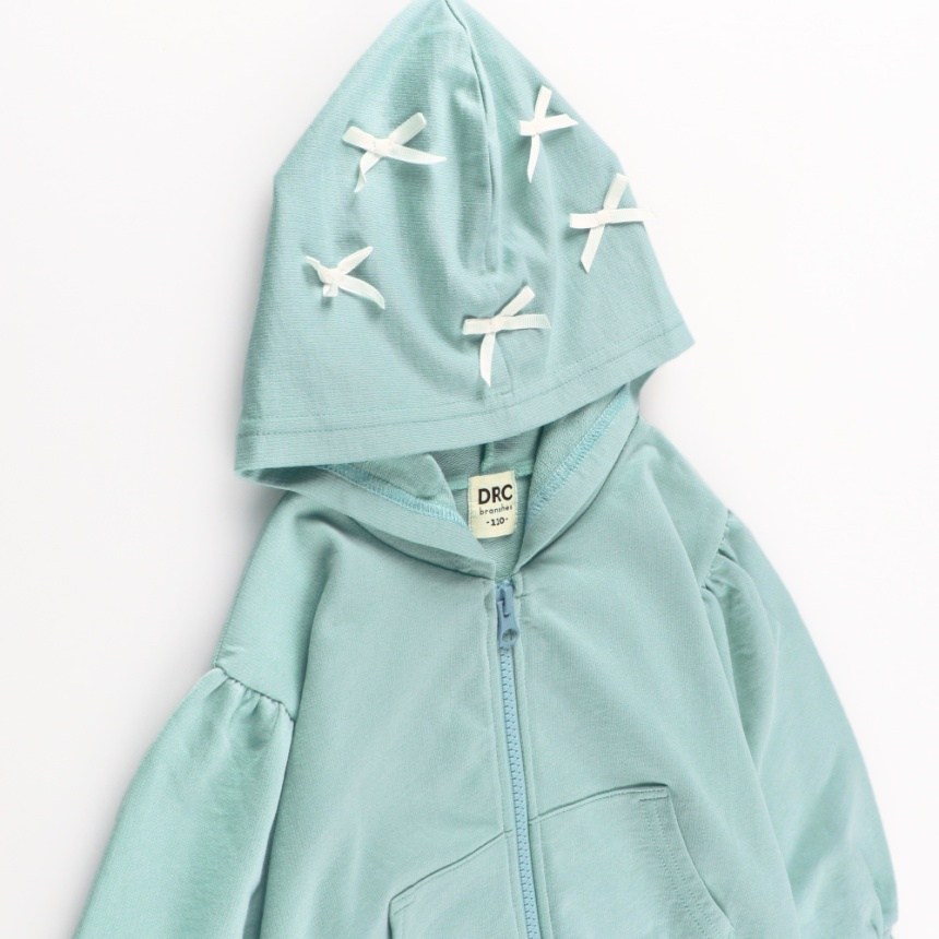 ライトグリーン