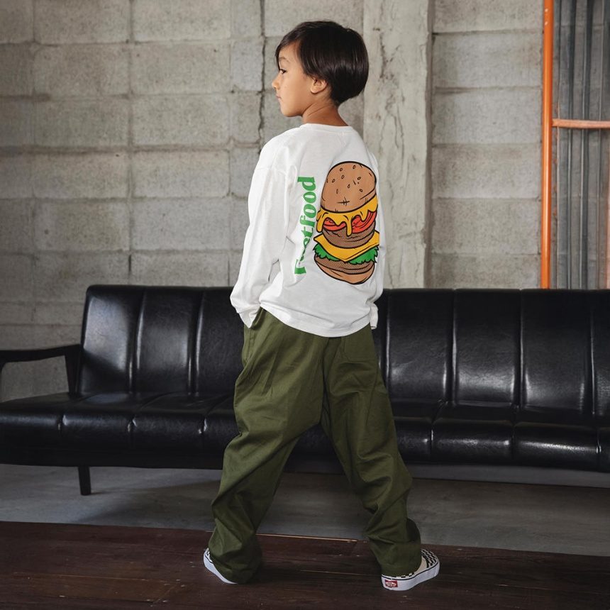 02:ハンバーガー_ホワイト