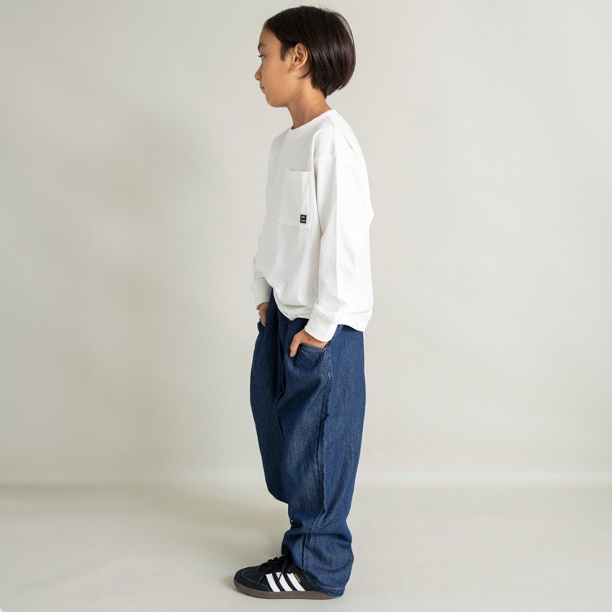 03_オフホワイト