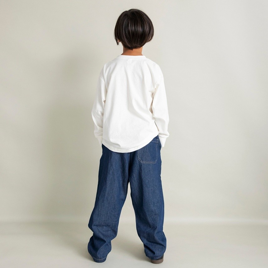 03_オフホワイト