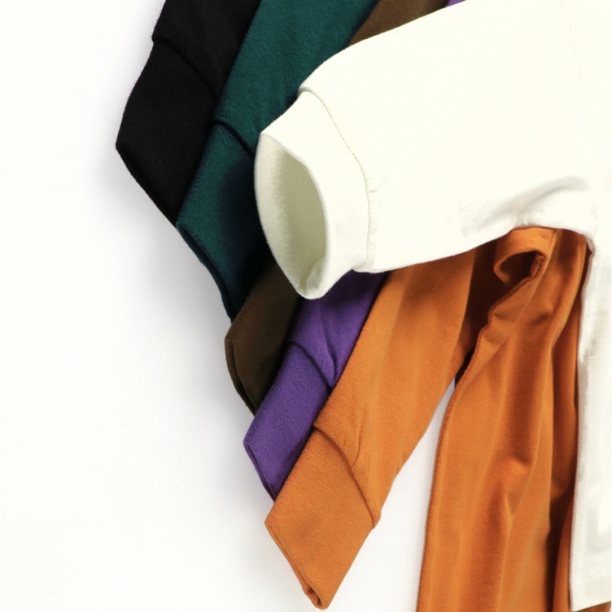 03_オフホワイト