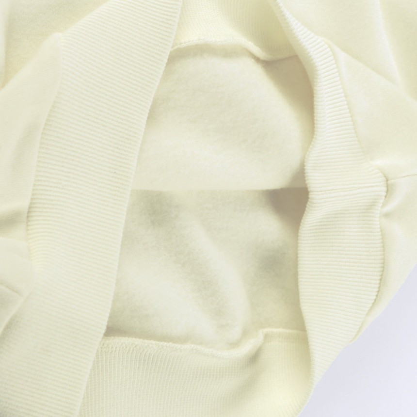 91_アイボリー_袖ロゴ