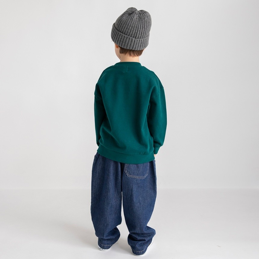 ダークグリーン