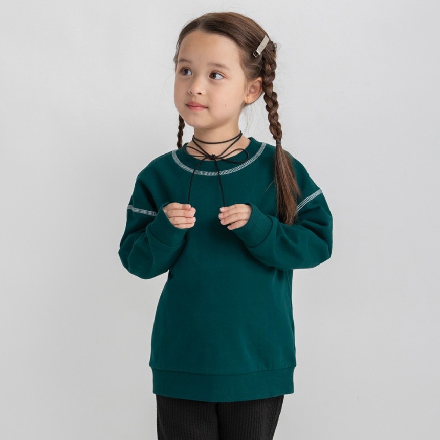 ダークグリーン