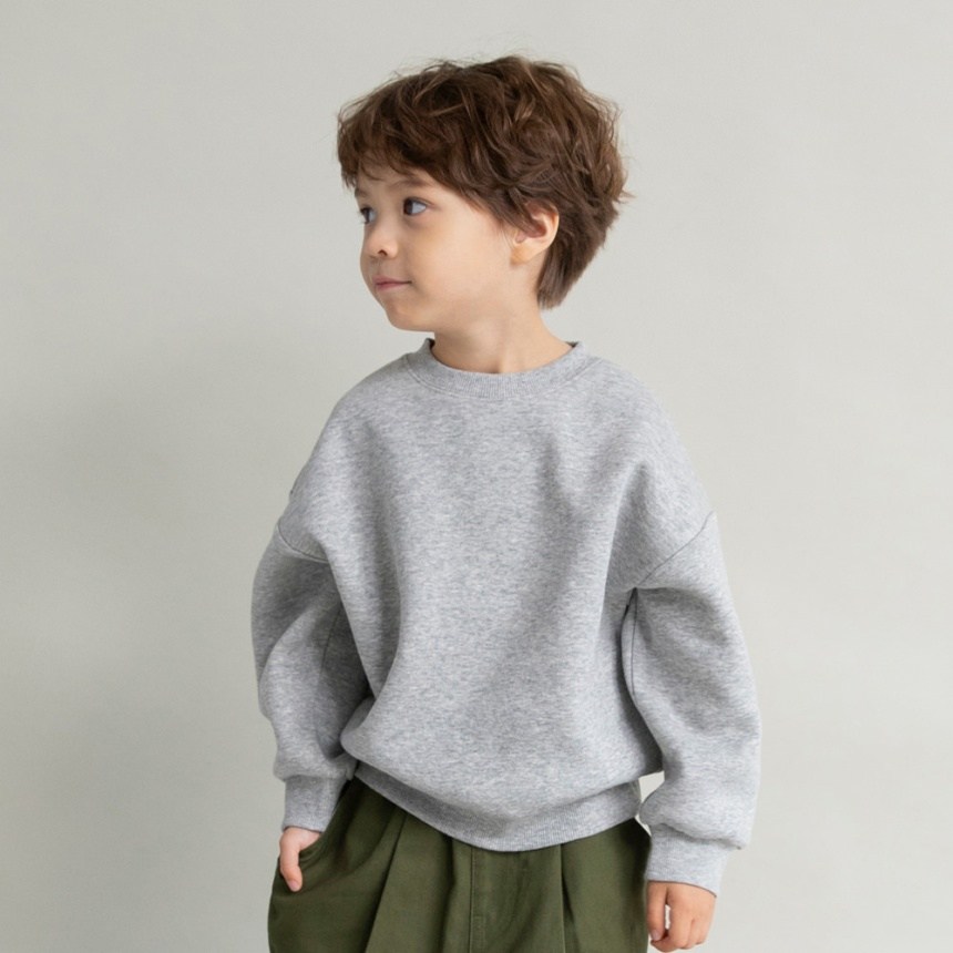 76_グレー_ビートボーイ