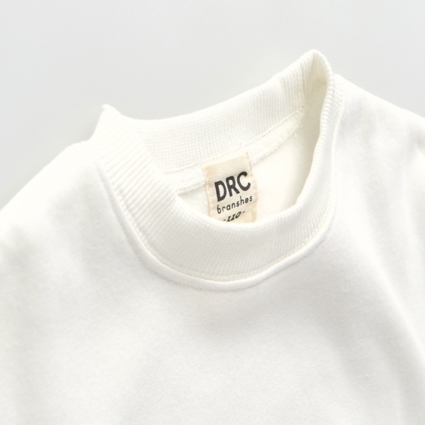 02_ホワイト_赤ロゴ