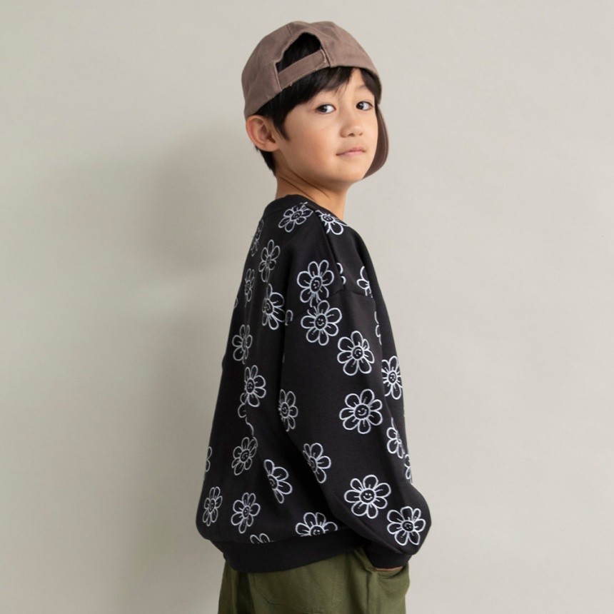 93_黒_スマイル総柄