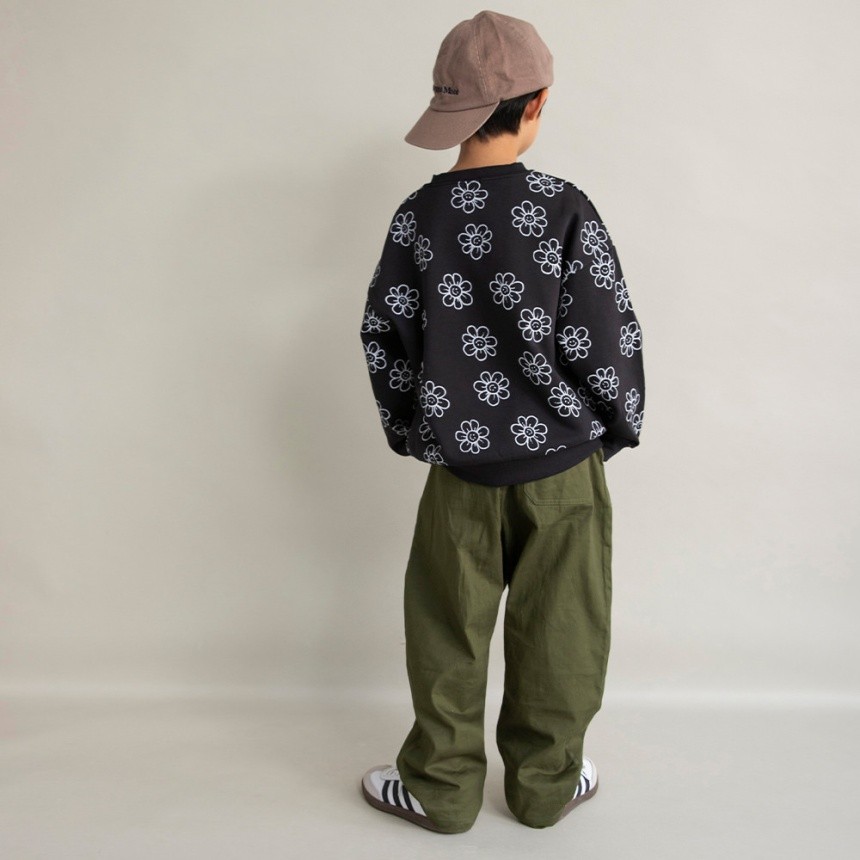 93_黒_スマイル総柄