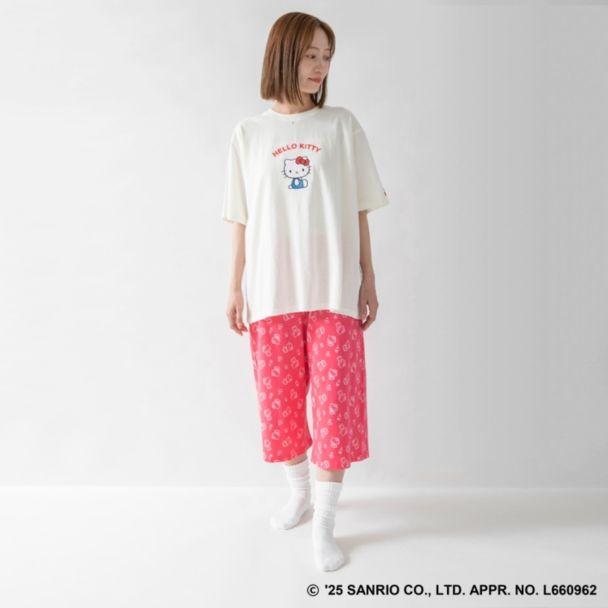 32：ハローキティ