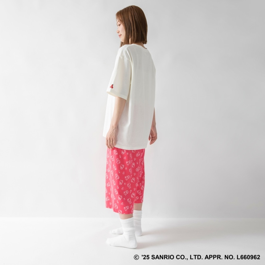 32：ハローキティ