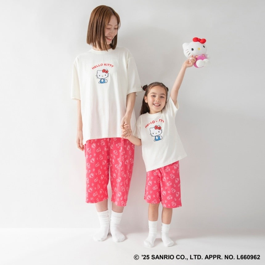 32：ハローキティ