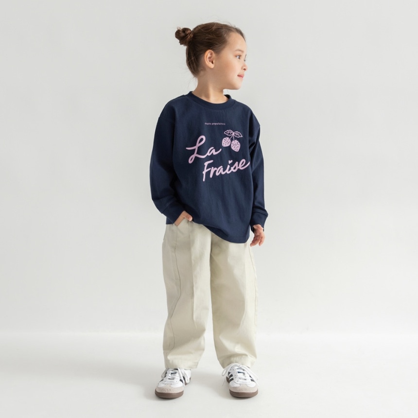 22_ネイビー_いちご