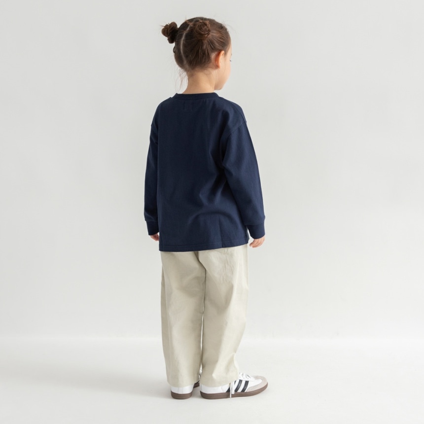 22_ネイビー_いちご