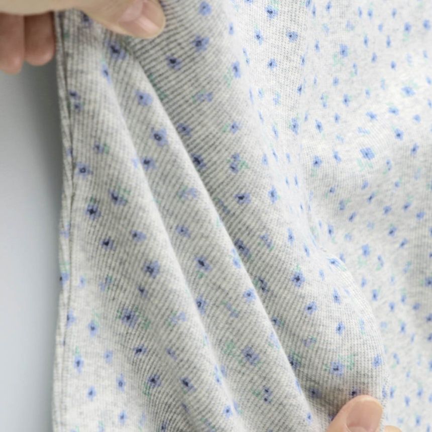 92:グレー_小花柄